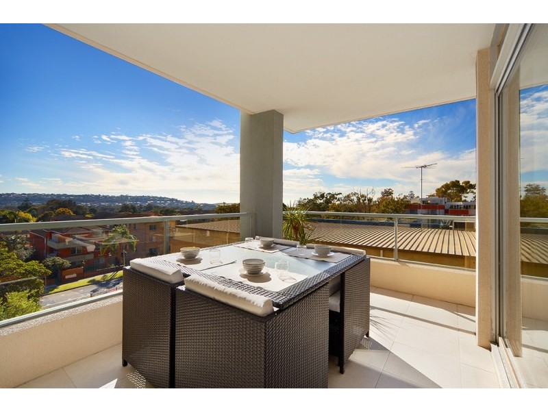 11/53 Oaks Avenue, Dee Why NSW 2099