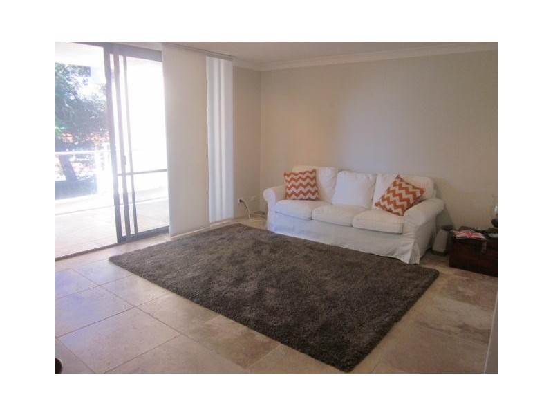 2/24 The Crescent, Dee Why NSW 2099