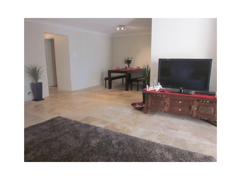 2/24 The Crescent, Dee Why NSW 2099