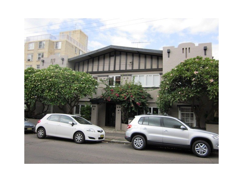Unit 4/15 Upper Gilbert Street, Manly NSW 2095
