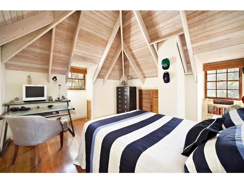 111 Elanora Road, Elanora Heights NSW 2101