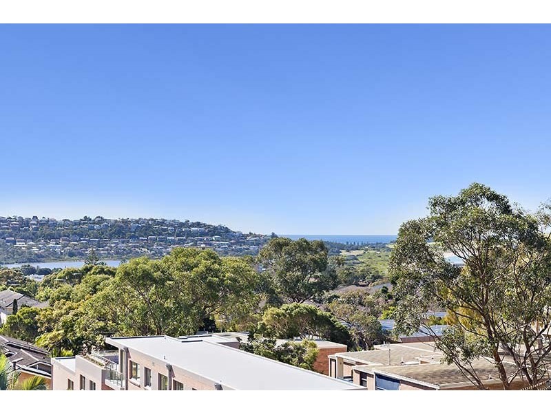 35a The Crescent, Dee Why NSW 2099