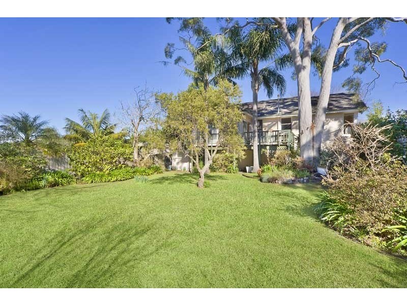 2 Princes Promenade, Seaforth NSW 2092