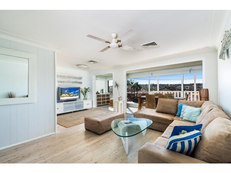 14 Curl Curl Parade, Curl Curl NSW 2096