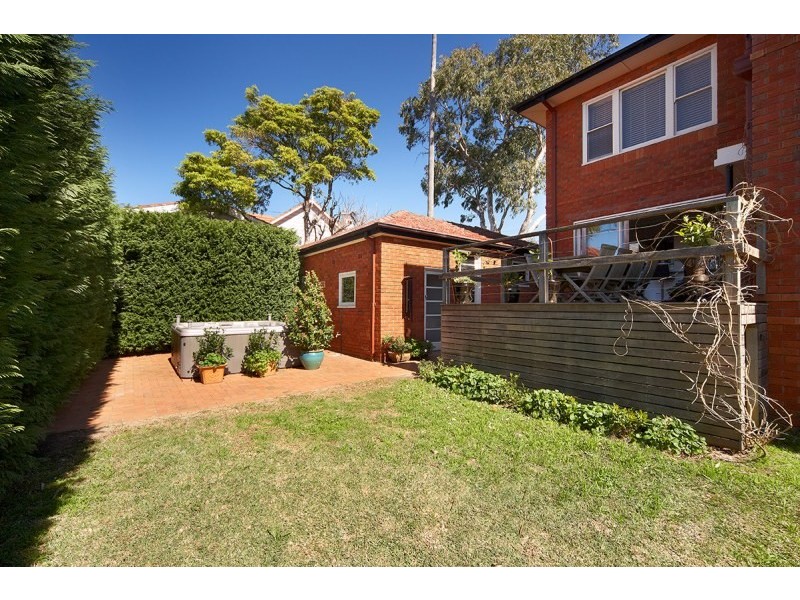 8 Wanganella Street, Balgowlah NSW 2093 the real estate agency Sold