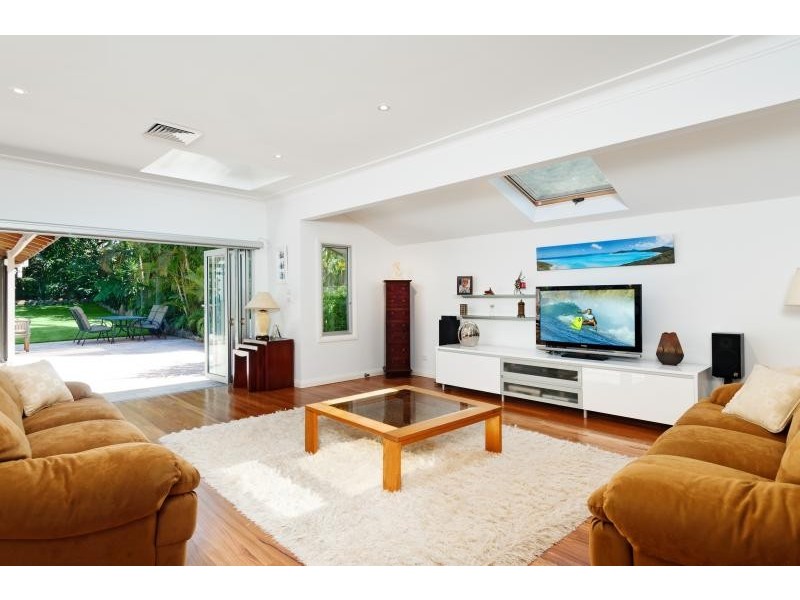 12 Kirkwood Street, Seaforth NSW 2092