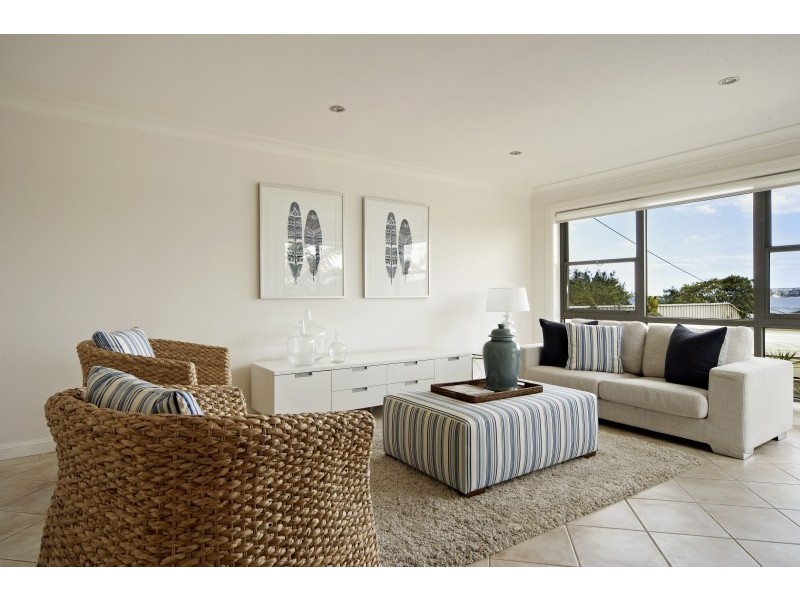 11 Taylor Street, North Curl Curl NSW 2099
