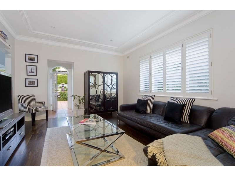 30 MacMillan Street, Seaforth NSW 2092