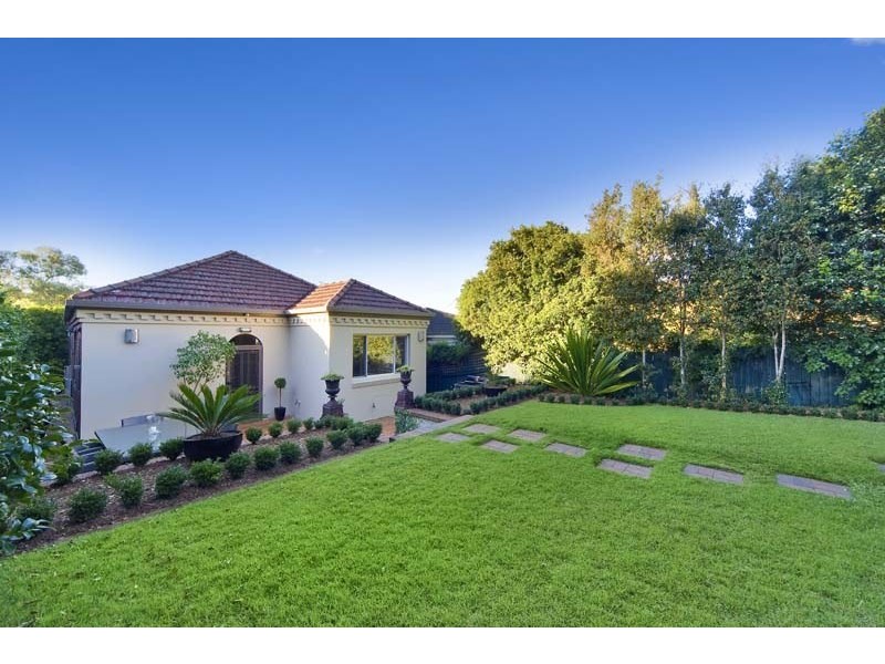 30 MacMillan Street, Seaforth NSW 2092