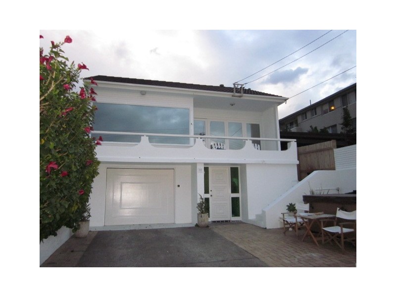 60 Carrington Parade, Curl Curl NSW 2096