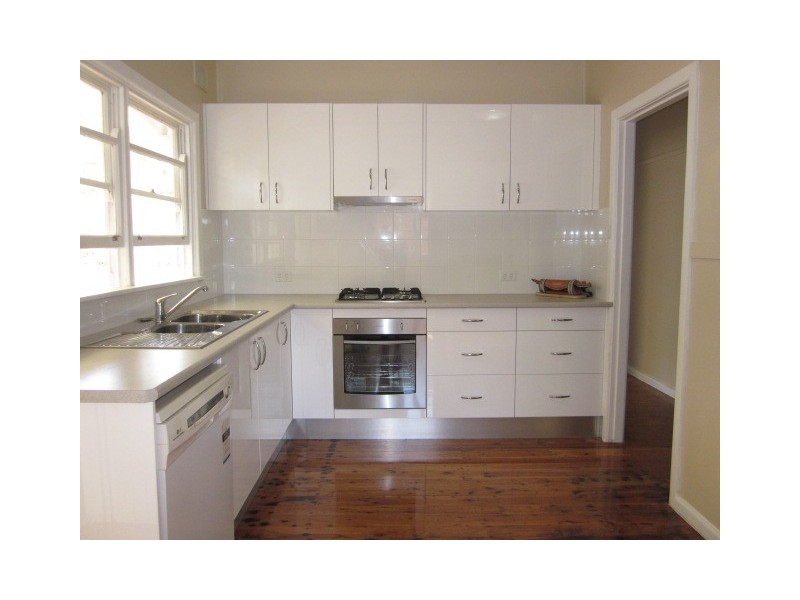 2 Blamey Street, Allambie NSW 2100