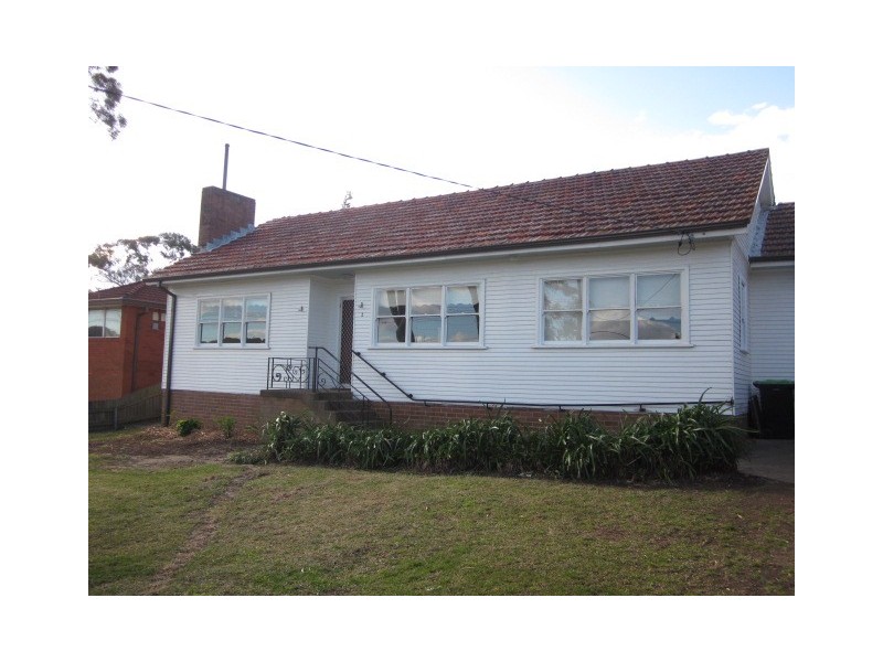 2 Blamey Street, Allambie NSW 2100