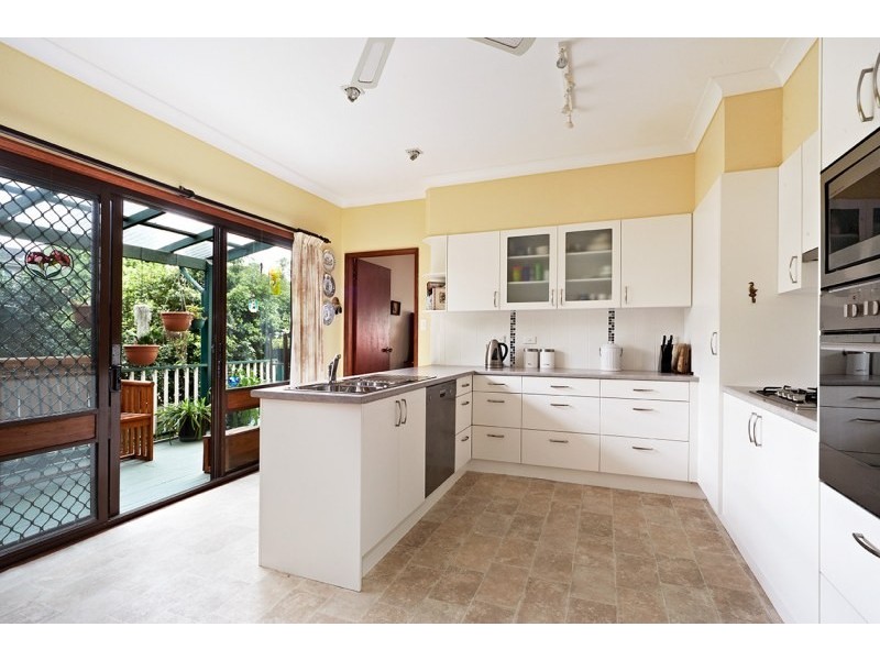 6 Greenwood Avenue, Narraweena NSW 2099