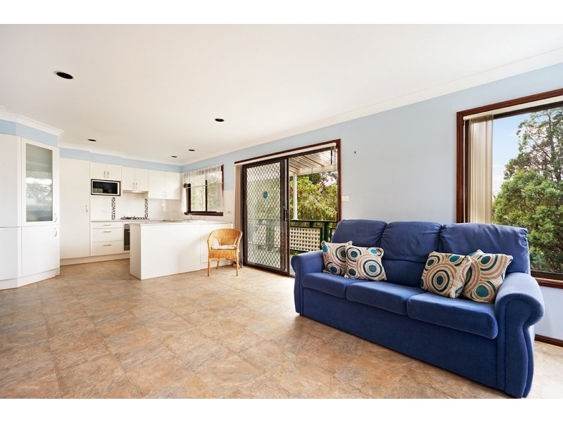 6 Greenwood Avenue, Narraweena NSW 2099