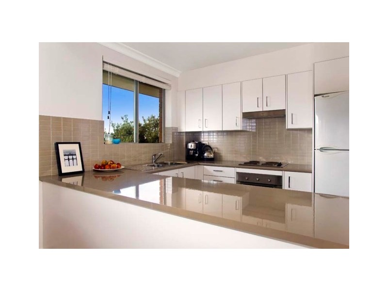 Unit 14/96 Crown Road, Queenscliff NSW 2096