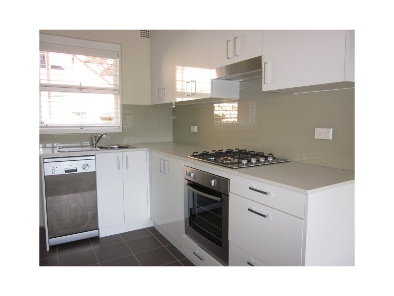 4/2 The Drive, Freshwater NSW 2096