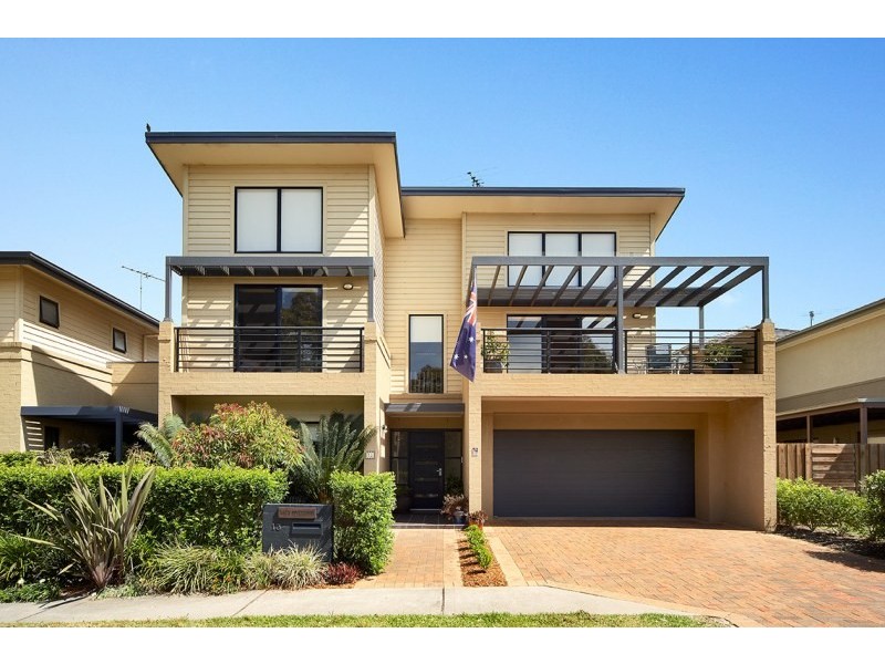 13 Fern Circuit, Warriewood NSW 2102