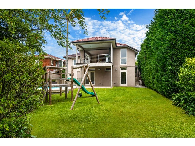 44 Peacock Street, Seaforth NSW 2092