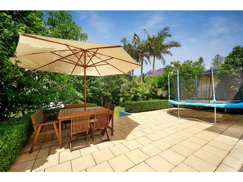 54 Wyuna Avenue, Freshwater NSW 2096