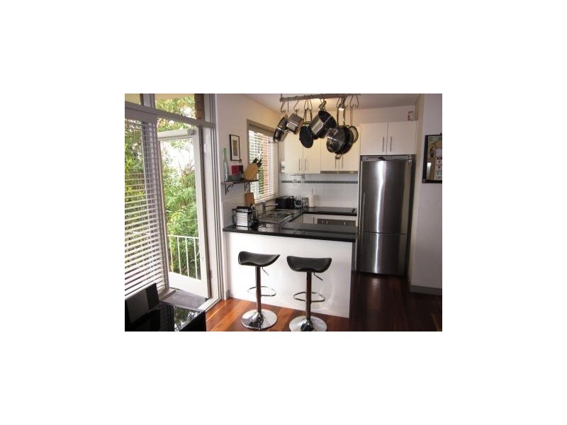 Unit 18/104 Crown Road, Queenscliff NSW 2096