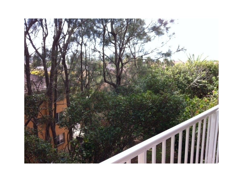 Unit 2/16 Darley Street East, Mona Vale NSW 2103