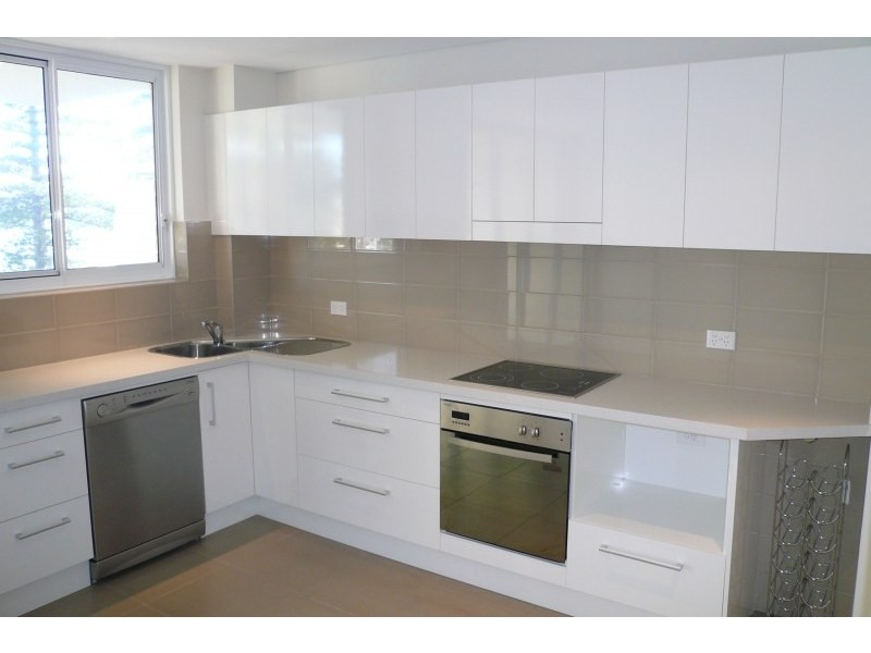 Unit 8/37 East Esplanade, Manly NSW 2095