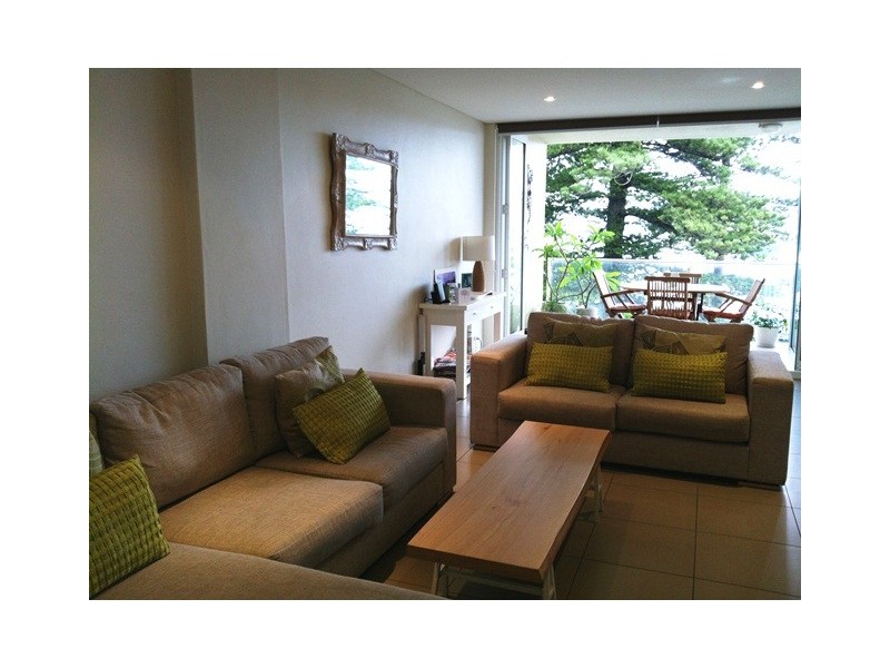 Unit 8/37 East Esplanade, Manly NSW 2095