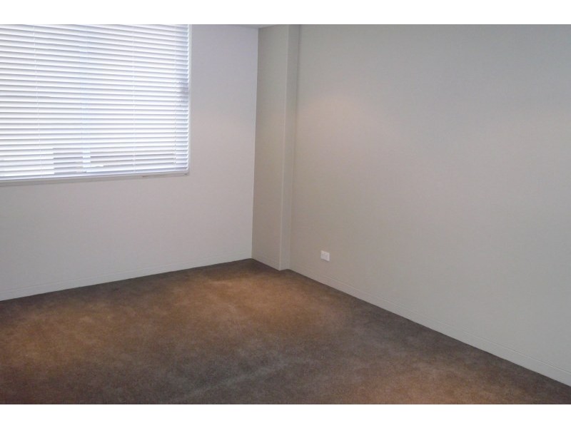 Unit 8/37 East Esplanade, Manly NSW 2095