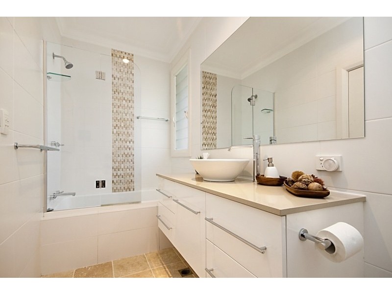 126 Owen Stanley Avenue, Allambie Heights NSW 2100