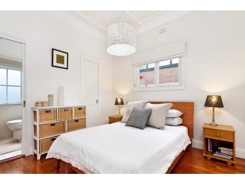 217 Sydney Road, Fairlight NSW 2094