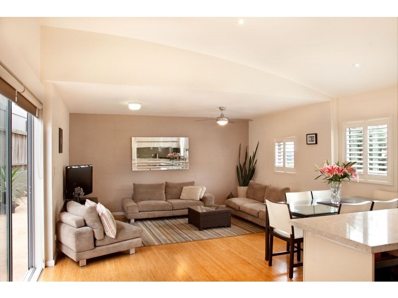 1/29 Wyndora Avenue, Freshwater NSW 2096