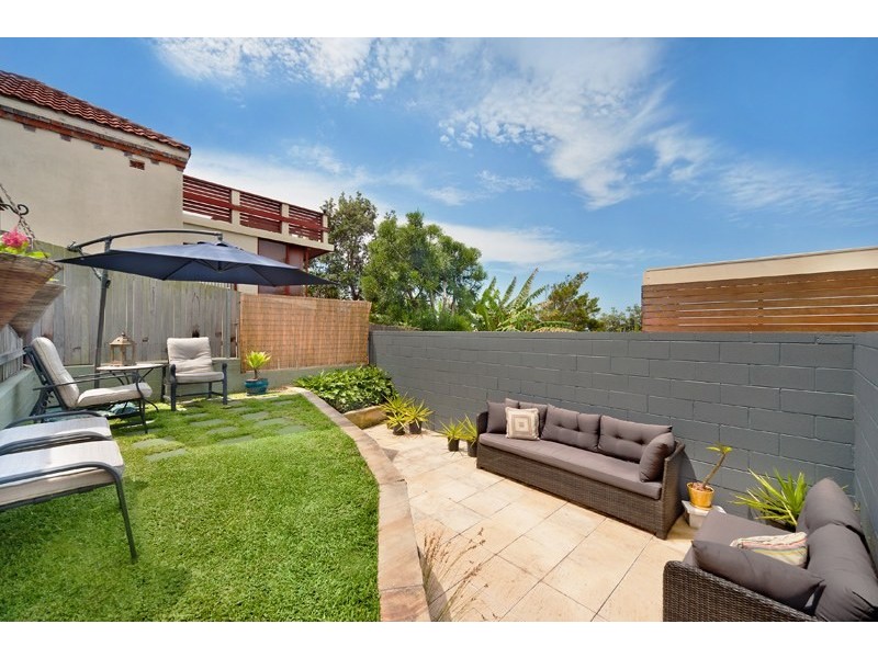 1/29 Wyndora Avenue, Freshwater NSW 2096