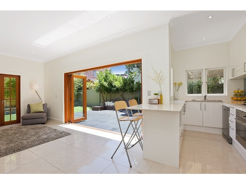 38 Pacific Street, Manly NSW 2095