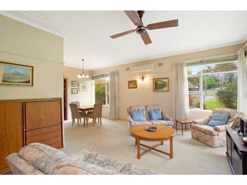 7 Iraga Place, Forestville NSW 2087