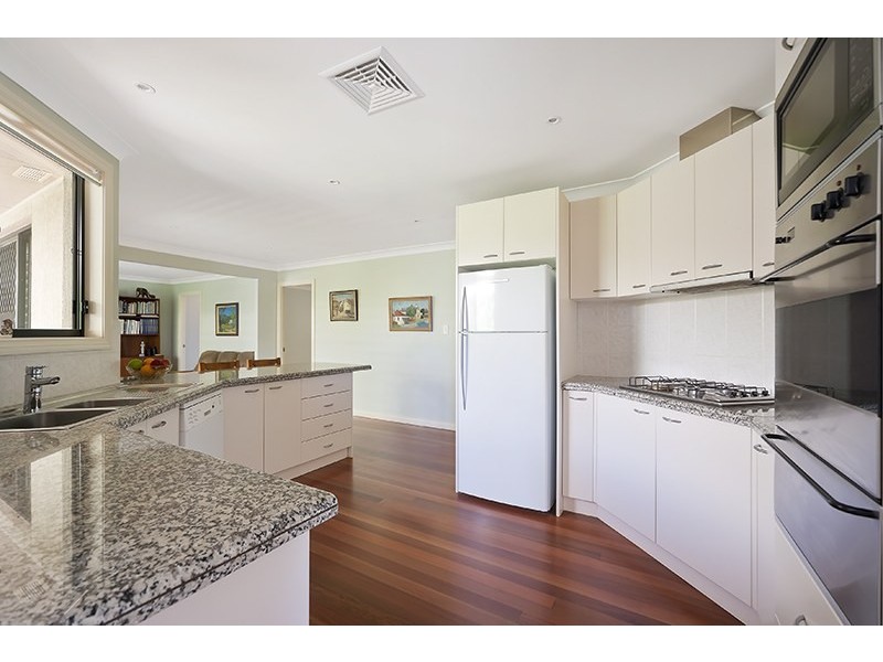 11 Guardian Parade, Beacon Hill NSW 2100