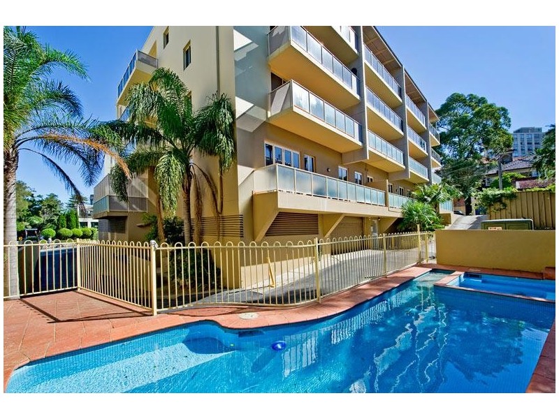 Unit 303/95 West Esplanade, Manly NSW 2095