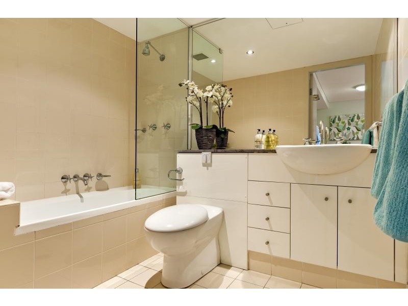 Unit 303/95 West Esplanade, Manly NSW 2095