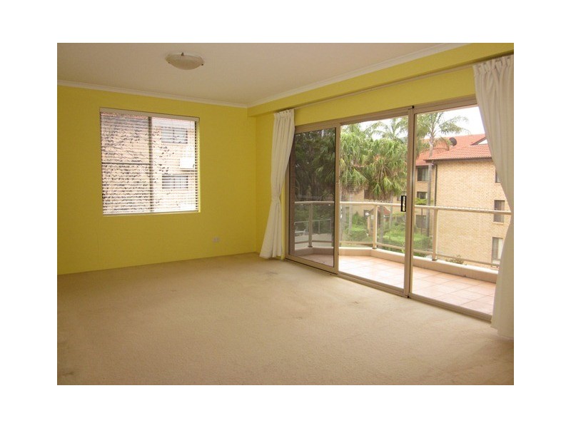 10/6-10 Boronia Street, Dee Why NSW 2099