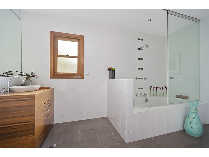 5 Woodbine Street, North Balgowlah NSW 2093