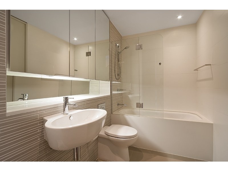 W307/8-28 The Corso, Manly NSW 2095