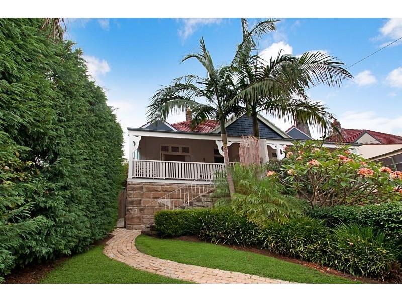 11 Augusta Road, Manly NSW 2095