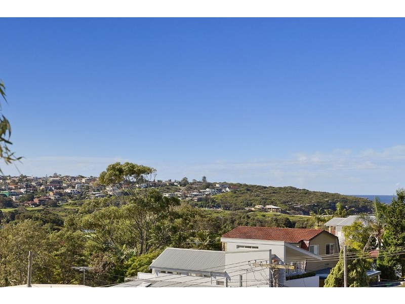 46 Curl Curl Parade, Curl Curl NSW 2096