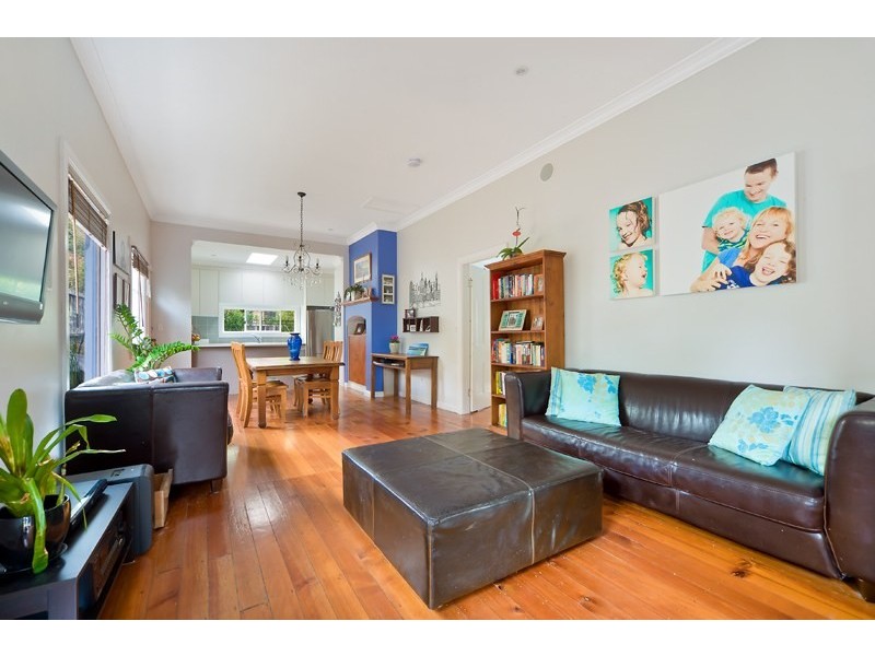 89 Campbell Parade, Manly Vale NSW 2093