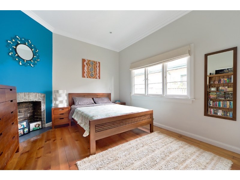 89 Campbell Parade, Manly Vale NSW 2093