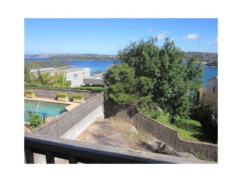 9 Moore Street, Clontarf NSW 2093