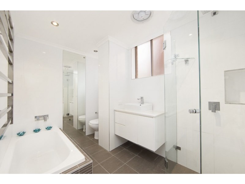 Unit 4/100 Sydney Road, Manly NSW 2095