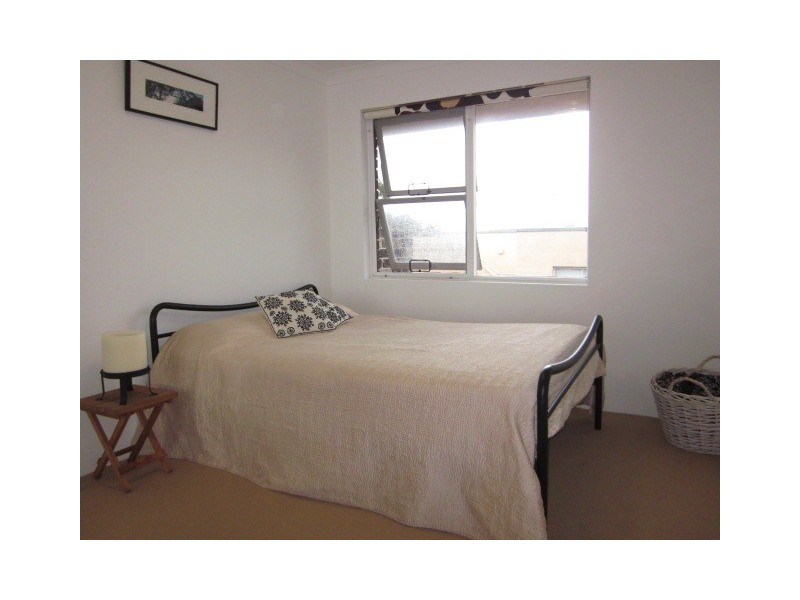 Unit 12/6 Campbell Parade, Manly Vale NSW 2093