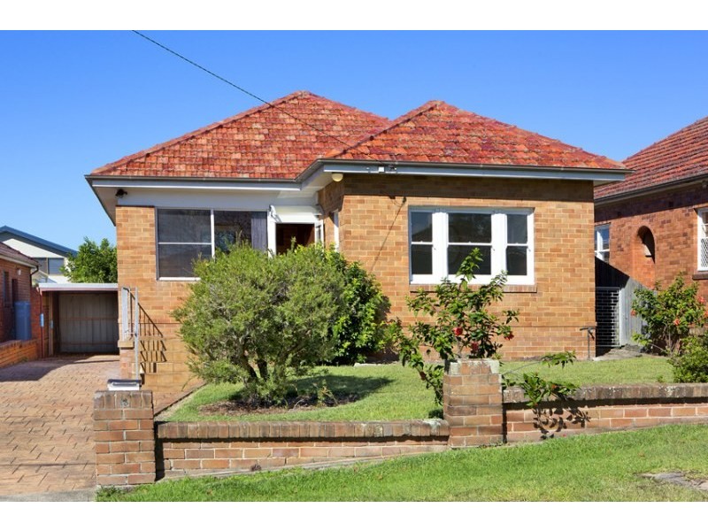 13 Parkes Street, Manly Vale NSW 2093