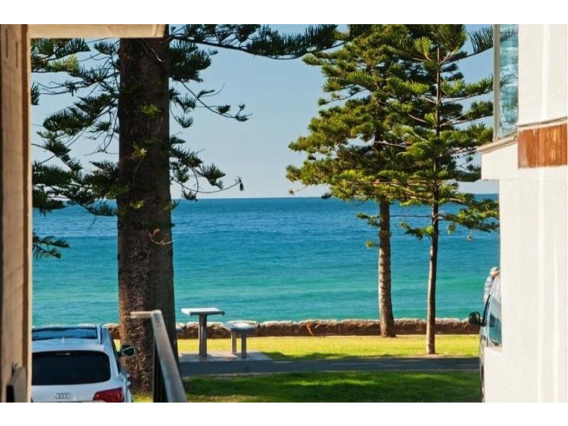 Unit 1/108 North Steyne, Manly NSW 2095