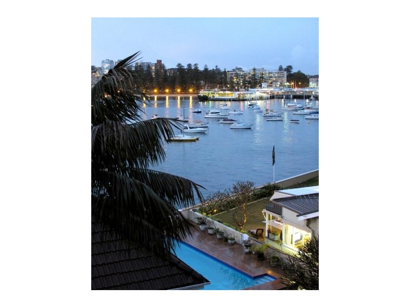 Unit 4/20 Cove Avenue, Manly NSW 2095